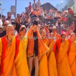 बदरीनाथ धाम में सीएम पुष्कर सिंह धामी का अनोखा अंदाज, स्थानीय महिलाओं के साथ किया 'छाछनी' नृत्य