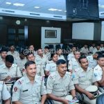 पुलिसकर्मियों के लिए सख्त निर्देश: संवेदनशील इलाकों में फोटो और वीडियो पोस्ट करने पर लगी रोक
