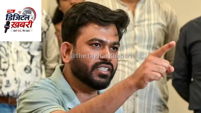 मुंबई में प्रदर्शन की अनुमति न मिलने पर भड़की कॉकरोच जनता पार्टी, गांधी जयंती पर 'जेल भरो आंदोलन' का ऐलान